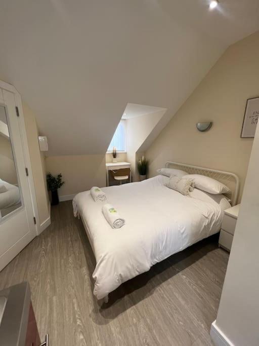 6 Studio Flat, 50M To Airbus Bristol Zewnętrze zdjęcie