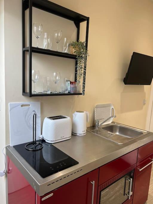 6 Studio Flat, 50M To Airbus Bristol Zewnętrze zdjęcie